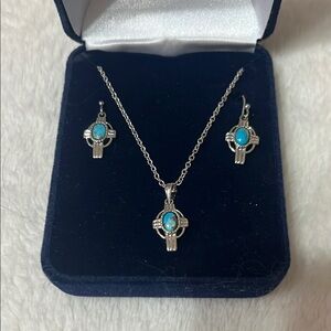 Montana Silversmiths Silver and Blue Cross Necklace